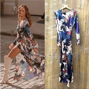 Navy Floral Print Long-sleeve Satin Wrap Maxi Dress 🌿